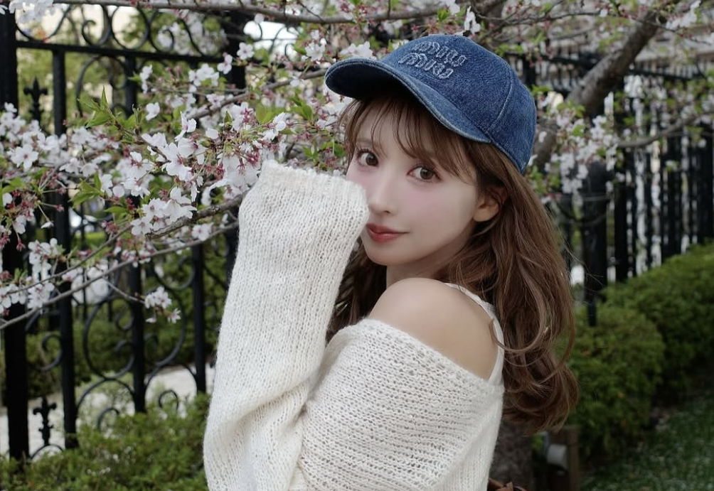 三上悠亜 学歴