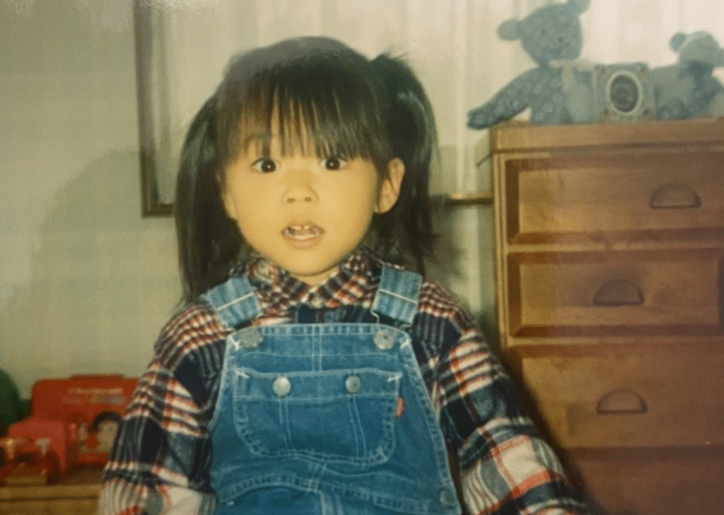 三上悠亜 学歴